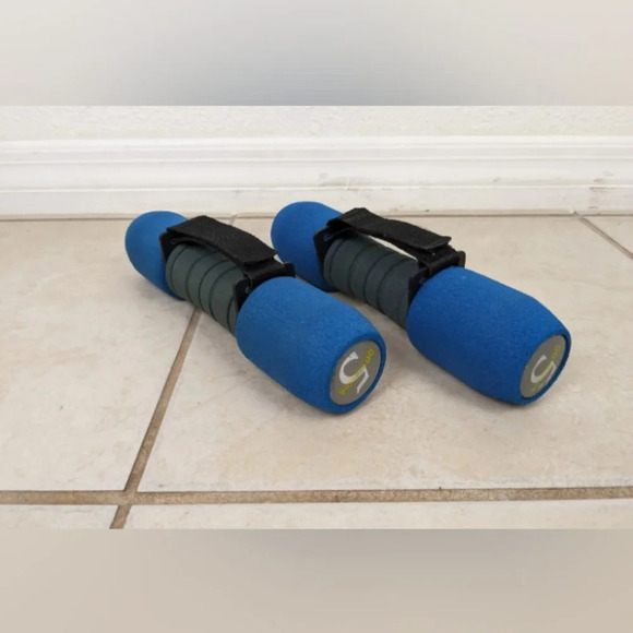 workout dumbbells and 2 jump ropes - Picture 3 of 8